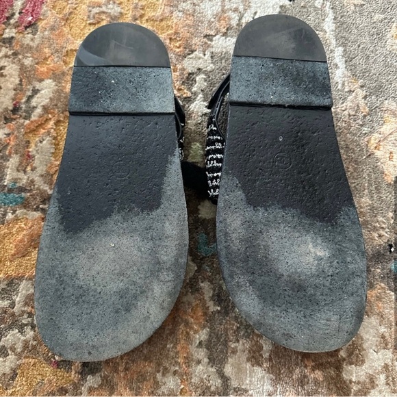 Chanel Dad Sandals Black and White Tweed Size 40 - Picture 3 of 6